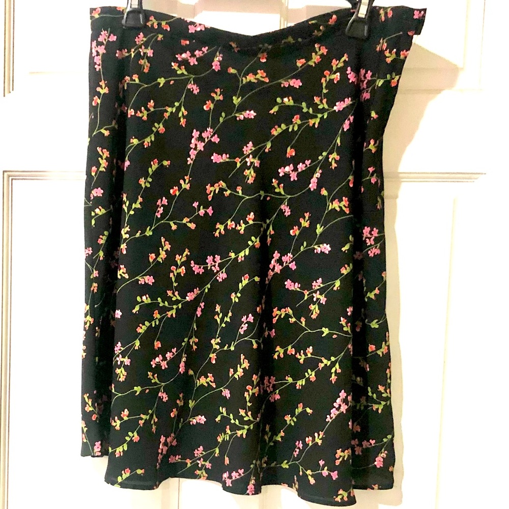 BRANNAN STUDIO san francisco Floral print Skirt size L NWOT never worn